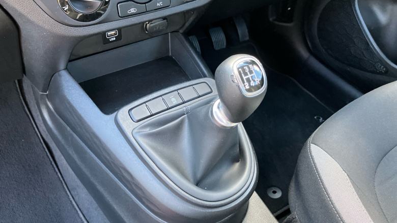 Hyundai i10 1.0 MPi SE Connect 5dr Petrol Hatchback